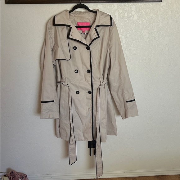 Betsey Johnson corset back Trench Coat size 2x - Picture 3 of 11